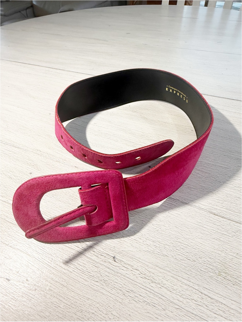 Vintage 80s EXPRESS Women’s Fuchsia Pink 3” Wide Suede Belt Disco 1980s Size M